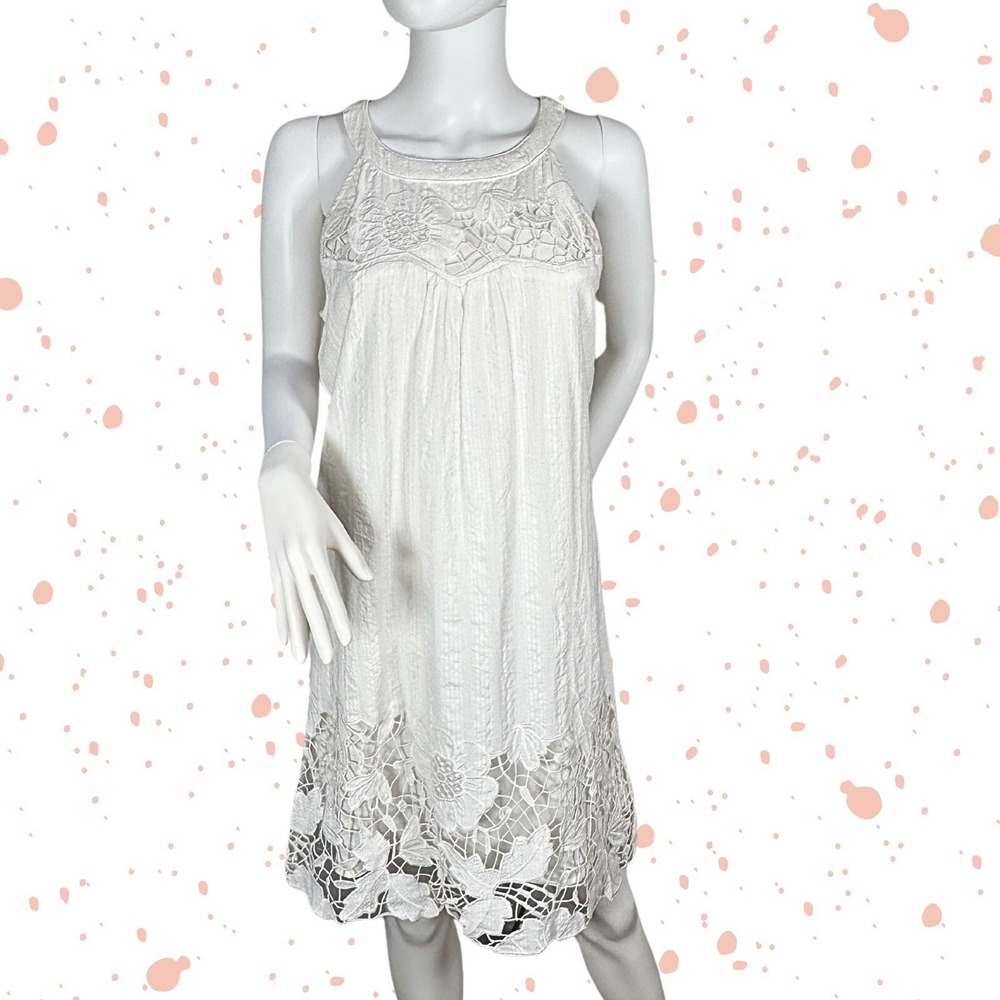 Skies Are Blue White/Off White Color Cut out Lace Dress Size Small NWOT